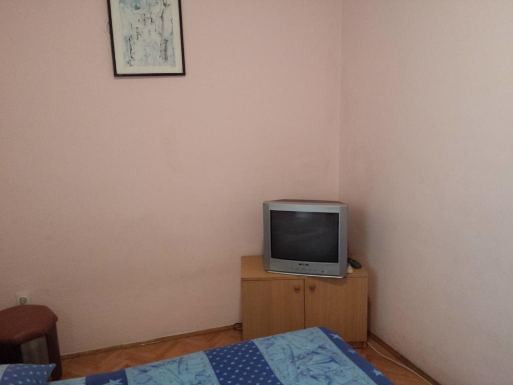 Apartments & Hostel Zdrava Hrana 모스타르 객실 사진